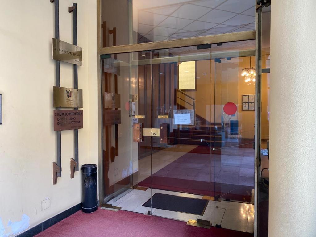 Santa Teresa Centrale E Comodo 都灵 外观 照片